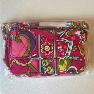 NWT- Vera Bradley Vibrant Pink Floral Women's Bag